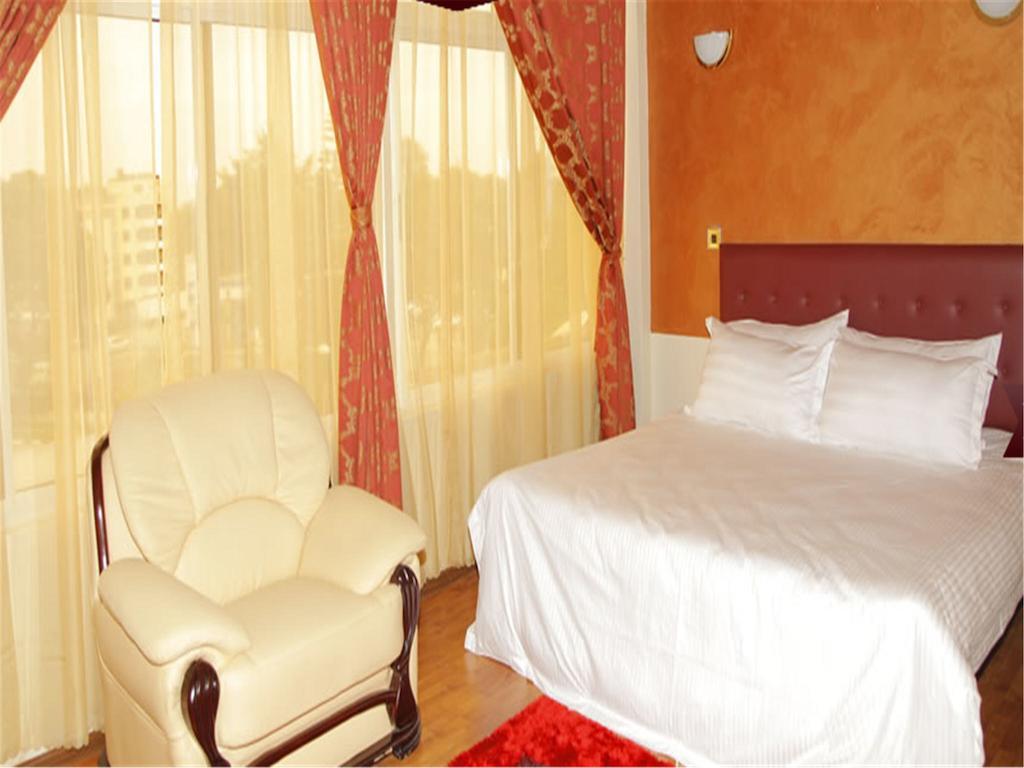 Pearl Palace Hotel Nairobi Room photo